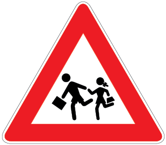 1.21 Copii - sector de drum în apropierea şcolilor, instituţiilor preşcolare etc., unde persistă pericolul apariţiei copiilor pe carosabil.